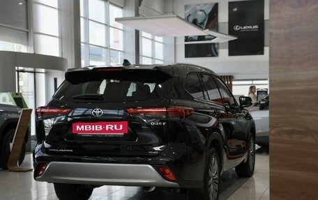 Toyota Highlander, 2026 год, 5 700 000 рублей, 7 фотография