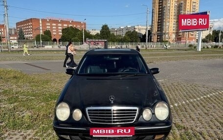 Mercedes-Benz E-Класс, 2000 год, 320 000 рублей, 2 фотография