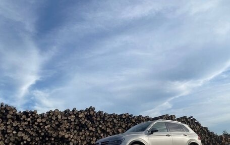 Volkswagen Tiguan II, 2018 год, 2 850 000 рублей, 1 фотография
