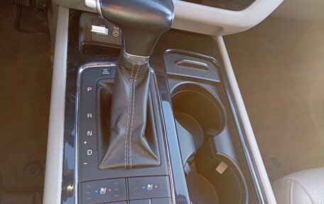 KIA Carnival III, 2017 год, 2 499 999 рублей, 17 фотография