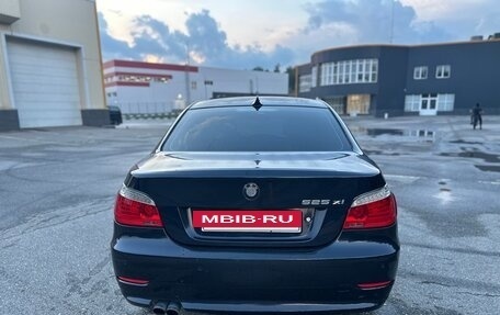 BMW 5 серия, 2008 год, 1 052 000 рублей, 17 фотография