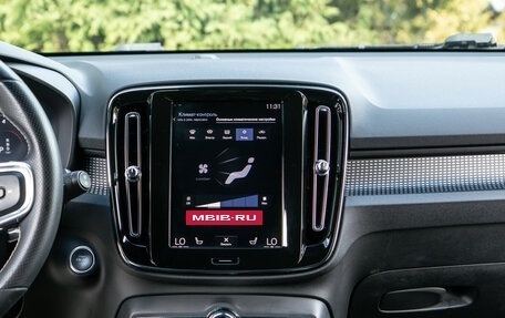 Volvo XC40 I, 2019 год, 3 048 000 рублей, 13 фотография