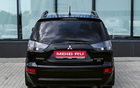 Mitsubishi Outlander III рестайлинг 3, 2011 год, 989 000 рублей, 4 фотография