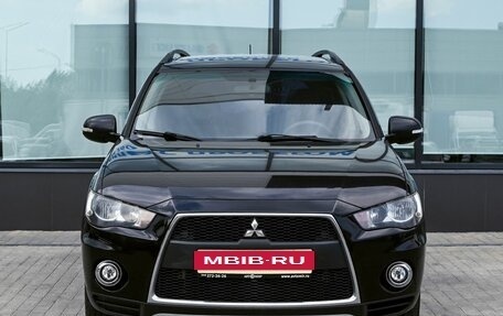 Mitsubishi Outlander III рестайлинг 3, 2011 год, 989 000 рублей, 8 фотография