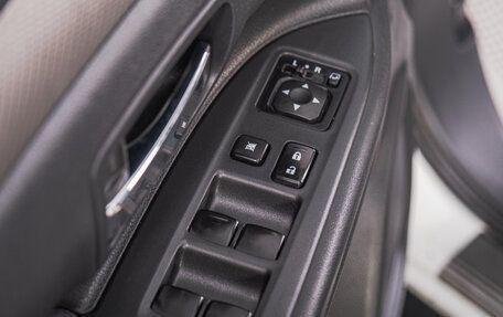 Mitsubishi Outlander III рестайлинг 3, 2013 год, 1 679 000 рублей, 8 фотография