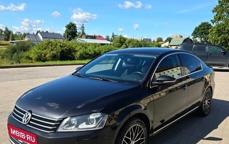 Volkswagen Passat B7, 2012 год, 680 000 рублей, 3 фотография