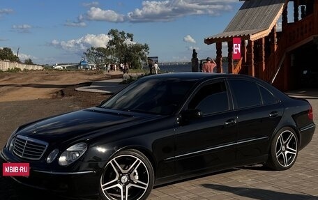 Mercedes-Benz E-Класс, 2005 год, 1 070 000 рублей, 7 фотография