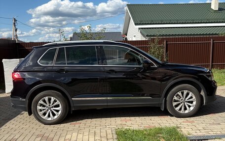 Volkswagen Tiguan II, 2022 год, 4 000 000 рублей, 3 фотография
