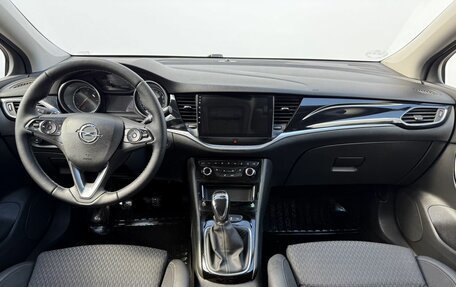 Opel Astra K, 2019 год, 1 550 000 рублей, 12 фотография