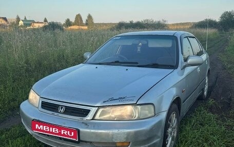 Honda Domani, 1999 год, 170 000 рублей, 1 фотография