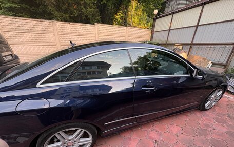 Mercedes-Benz E-Класс, 2013 год, 1 600 000 рублей, 1 фотография