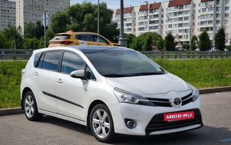 Toyota Verso I, 2014 год, 1 500 000 рублей, 4 фотография