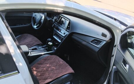 Hyundai Sonata VIII, 2019 год, 1 550 000 рублей, 10 фотография