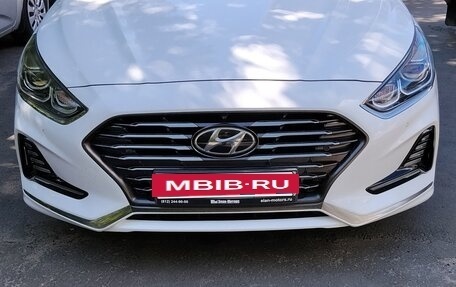 Hyundai Sonata VIII, 2019 год, 1 550 000 рублей, 2 фотография