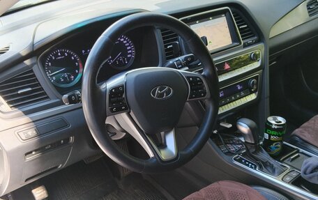 Hyundai Sonata VIII, 2019 год, 1 550 000 рублей, 14 фотография