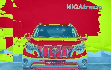 Toyota Land Cruiser Prado 150 рестайлинг 2, 2015 год, 4 150 000 рублей, 2 фотография