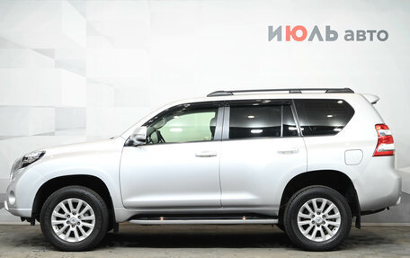 Toyota Land Cruiser Prado 150 рестайлинг 2, 2015 год, 4 150 000 рублей, 7 фотография