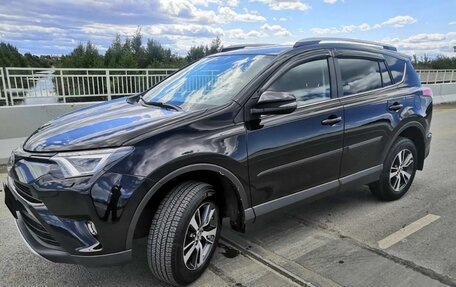 Toyota RAV4, 2019 год, 299 999 рублей, 1 фотография