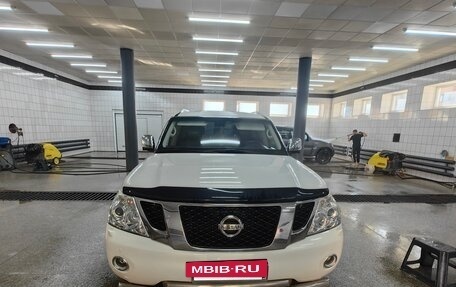 Nissan Patrol, 2011 год, 2 300 000 рублей, 7 фотография