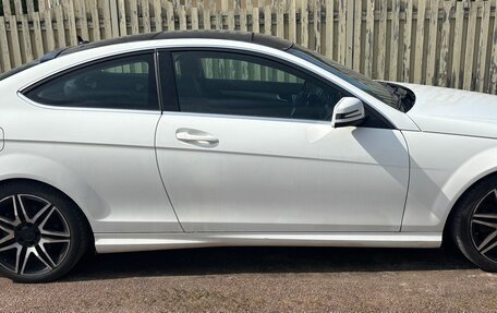 Mercedes-Benz C-Класс, 2013 год, 1 400 000 рублей, 2 фотография