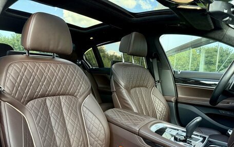 BMW 7 серия, 2021 год, 7 990 000 рублей, 19 фотография