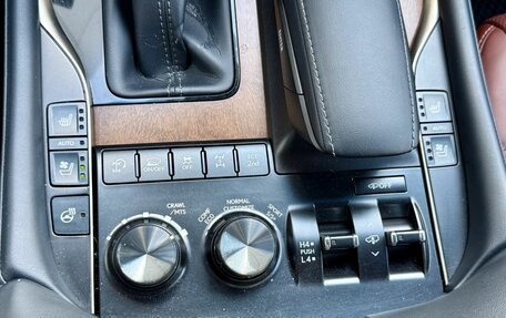 Lexus LX III, 2020 год, 9 990 000 рублей, 16 фотография