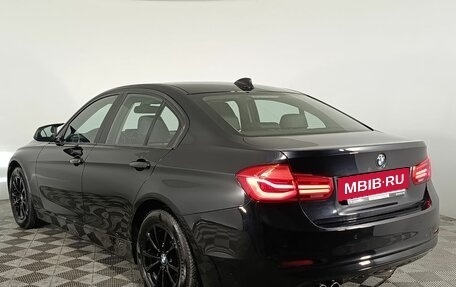 BMW 3 серия, 2015 год, 1 950 000 рублей, 5 фотография