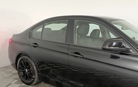 BMW 3 серия, 2015 год, 1 950 000 рублей, 23 фотография