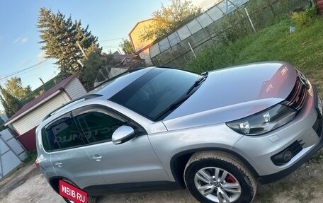 Volkswagen Tiguan I, 2015 год, 1 400 000 рублей, 2 фотография