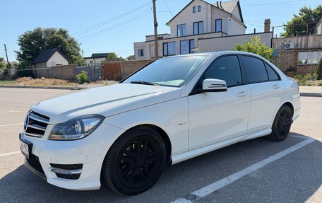 Mercedes-Benz C-Класс, 2012 год, 1 600 000 рублей, 2 фотография