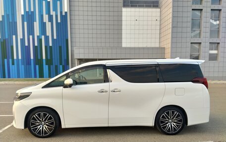 Toyota Alphard III, 2021 год, 5 500 000 рублей, 2 фотография