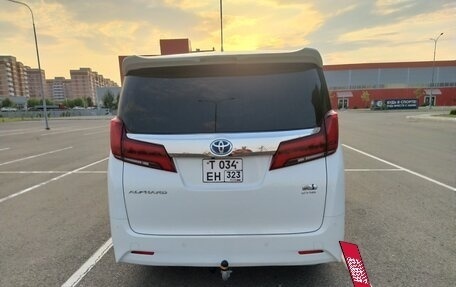 Toyota Alphard III, 2021 год, 5 500 000 рублей, 4 фотография
