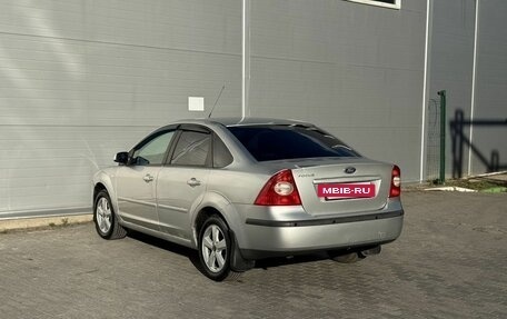 Ford Focus II рестайлинг, 2005 год, 195 000 рублей, 6 фотография