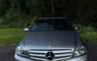 Mercedes-Benz C-Класс, 2012 год, 1 850 000 рублей, 1 фотография