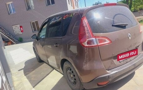Renault Scenic III, 2010 год, 599 000 рублей, 4 фотография