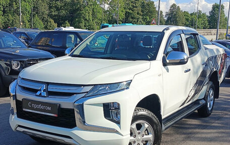 Mitsubishi L200 IV рестайлинг, 2022 год, 3 399 000 рублей, 3 фотография