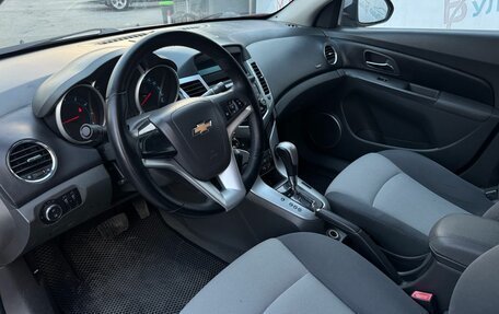 Chevrolet Cruze II, 2010 год, 620 000 рублей, 9 фотография