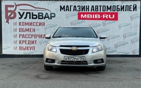 Chevrolet Cruze II, 2010 год, 620 000 рублей, 2 фотография