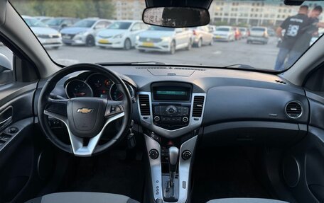 Chevrolet Cruze II, 2010 год, 620 000 рублей, 23 фотография