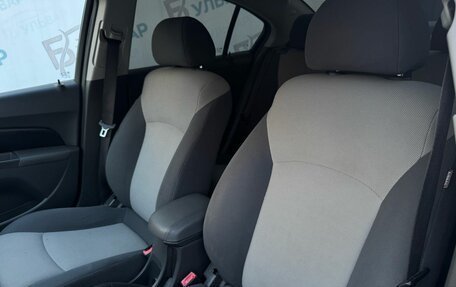 Chevrolet Cruze II, 2010 год, 620 000 рублей, 11 фотография