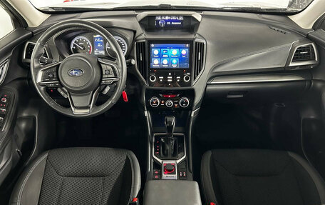 Subaru Forester, 2018 год, 2 299 000 рублей, 9 фотография