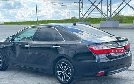 Toyota Camry, 2017 год, 2 200 000 рублей, 7 фотография