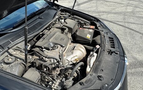 Toyota Camry, 2017 год, 2 200 000 рублей, 15 фотография
