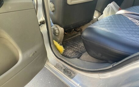 Chevrolet Rezzo, 2007 год, 300 000 рублей, 4 фотография