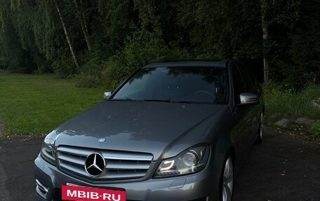 Mercedes-Benz C-Класс, 2012 год, 1 850 000 рублей, 2 фотография
