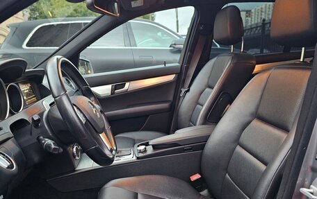 Mercedes-Benz C-Класс, 2012 год, 1 850 000 рублей, 25 фотография