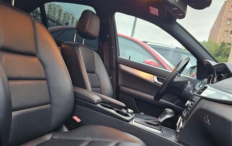 Mercedes-Benz C-Класс, 2012 год, 1 850 000 рублей, 24 фотография