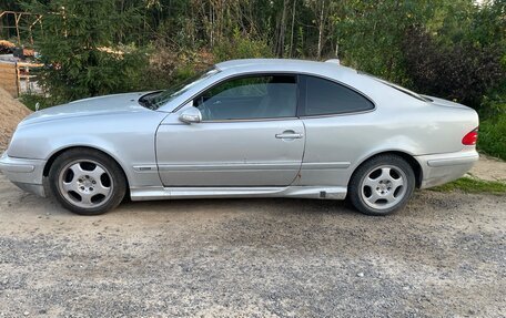 Mercedes-Benz CLK-Класс, 1998 год, 400 000 рублей, 2 фотография