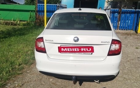 Skoda Rapid I, 2017 год, 1 450 000 рублей, 5 фотография