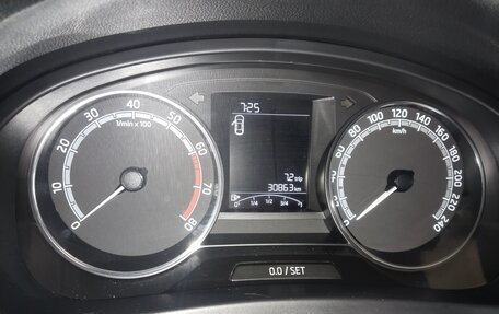 Skoda Rapid I, 2017 год, 1 450 000 рублей, 18 фотография